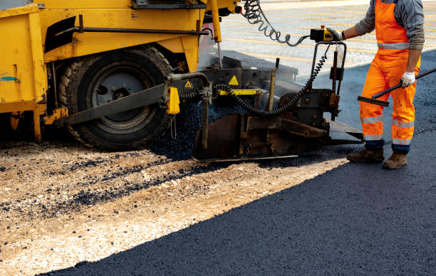 Best Concrete Driveway Installation  in Fmington, AR